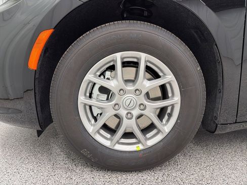 New 2026 Chrysler Pacifica Select image 10