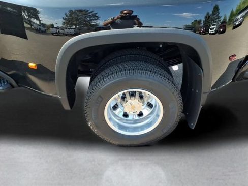 Used 2025 Chevrolet Silverado 3500 High Country w/ High Country Premium Package AWD/4WD image 21