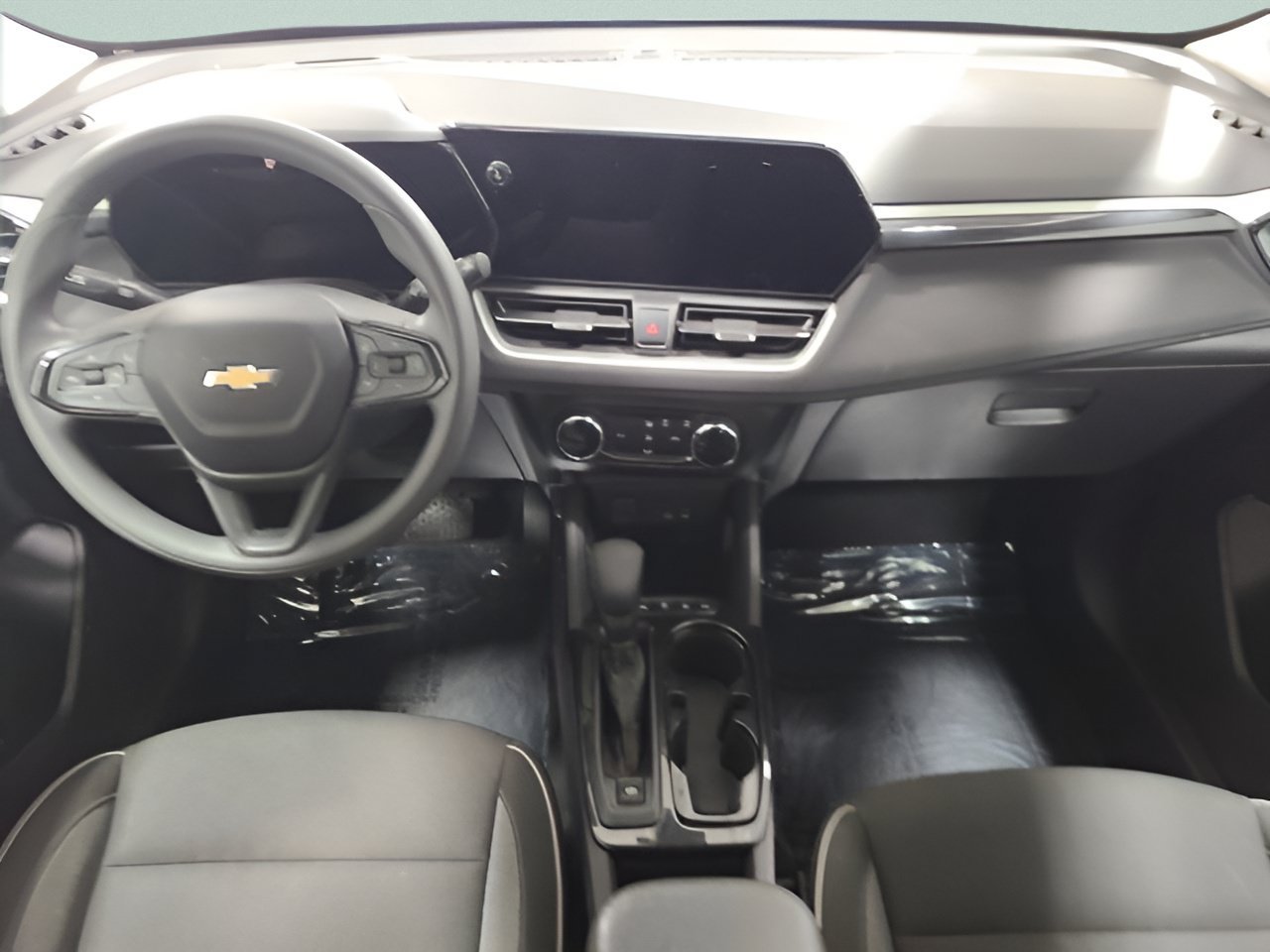 Used 2024 Chevrolet TrailBlazer LS w/ LS Convenience Package AWD/4WD image 21