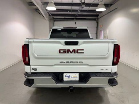 Used 2022 GMC Sierra 1500 SLT AWD/4WD image 6