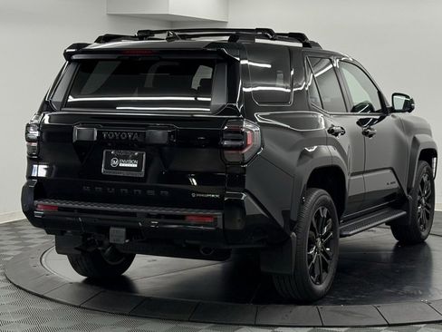 New 2025 Toyota 4Runner 4WD image 6