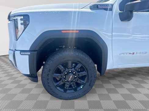 New 2026 GMC Sierra 2500 AT4 w/ AT4 Premium Plus Package AWD/4WD image 30