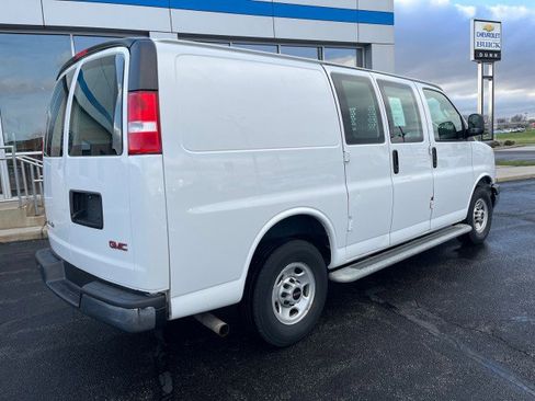 Used 2020 GMC Savana 2500 w/ Driver Convenience Package image 3
