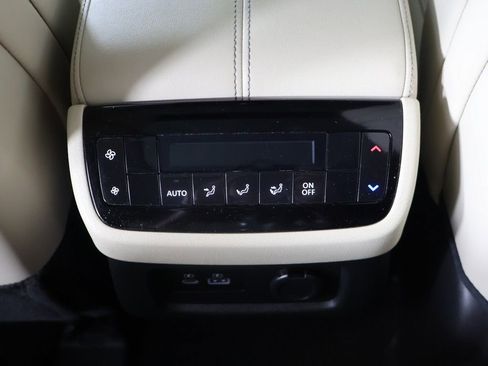 Used 2023 INFINITI QX60 Luxe w/ Performance Audio Package AWD/4WD image 60