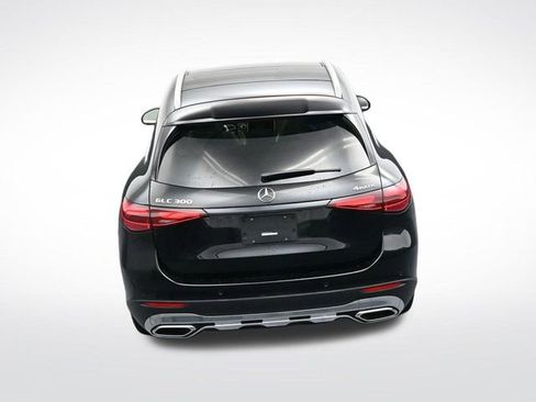 Used 2024 Mercedes-Benz GLC 300 4MATIC image 22