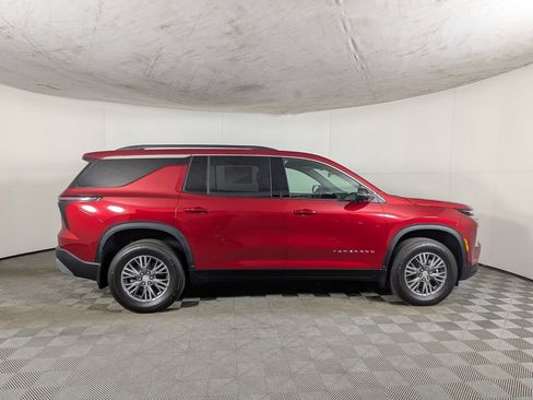 Used 2026 Chevrolet Traverse LT w/ Driver Confidence Package AWD/4WD image 6