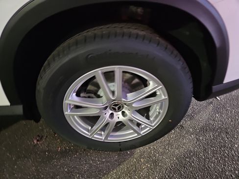 New 2026 Mercedes-Benz GLC 300 image 35