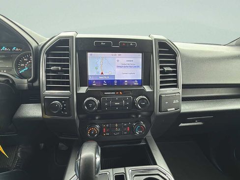 Used 2020 Ford F150 XLT w/ Equipment Group 302A Luxury image 9