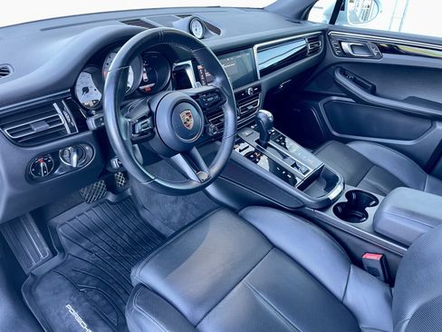 Used 2024 Porsche Macan S AWD/4WD image 13