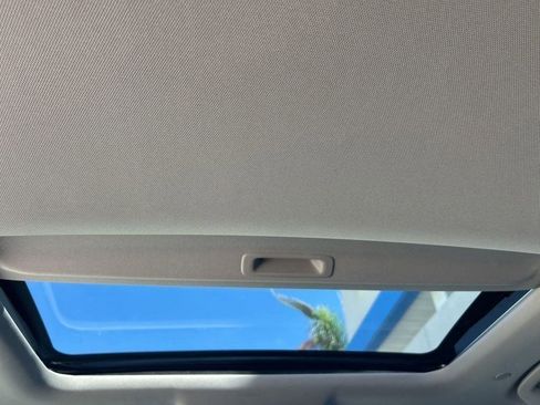 Certified 2025 Honda CR-V EX image 10