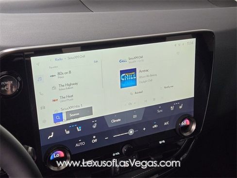 New 2026 Lexus NX 350 350h Luxury image 18