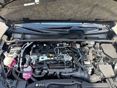 Used 2023 Toyota Prius LE FWD image 20
