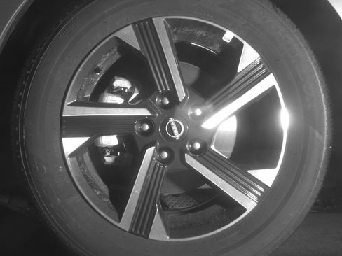Used 2025 Nissan Sentra SV FWD image 12