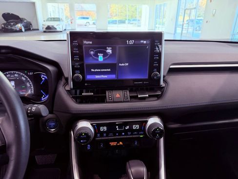 Used 2022 Toyota RAV4 XSE image 25