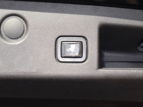 Used 2020 Chevrolet Equinox LT image 20