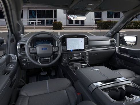 New 2026 Ford F150 Platinum w/ Equipment Group 701A Base image 8