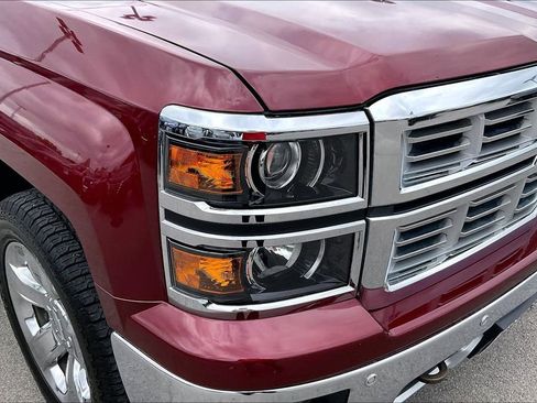 Used 2015 Chevrolet Silverado 1500 LTZ Z71 w/ LTZ Plus Package AWD/4WD image 40