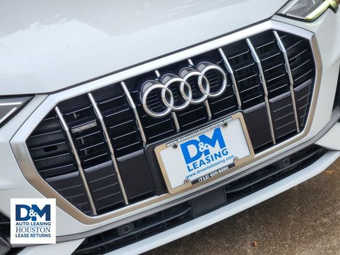 Used 2019 Audi Q3 2.0T Premium Plus w/ Premium Plus Package image 13