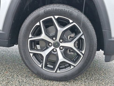 Certified 2025 Jeep Compass Limited AWD/4WD image 27