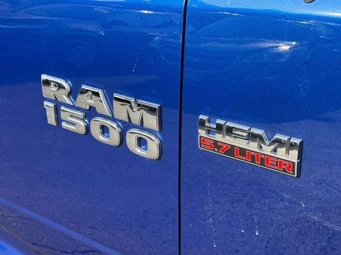 Certified 2017 RAM 1500 Express AWD/4WD image 4