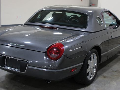 Used 2003 Ford Thunderbird RWD image 29