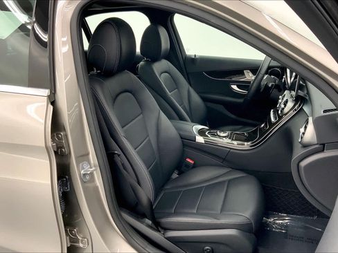 Certified 2019 Mercedes-Benz C 300 Sedan image 7