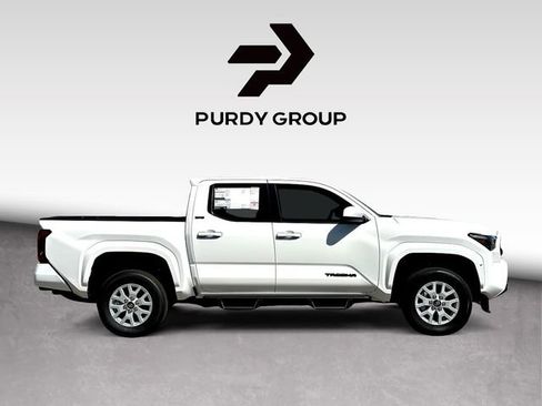 New 2026 Toyota Tacoma SR5 image 9