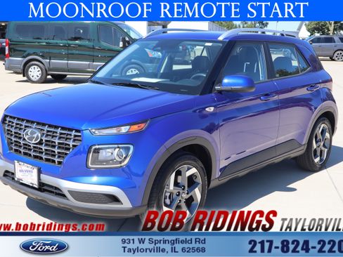 Used 2024 Hyundai Venue SEL image 1