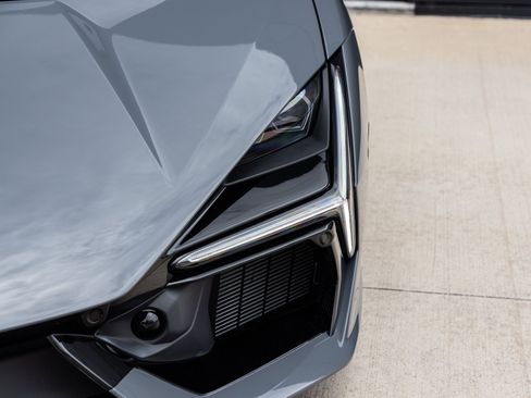 Used 2024 Lamborghini Revuelto image 20