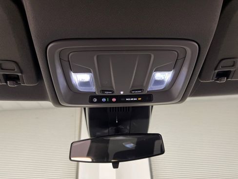 Used 2026 Chevrolet Silverado 1500 Custom Trail Boss w/ LPO, Dark Essentials Package image 51