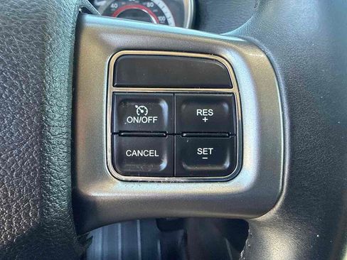 Used 2017 Dodge Journey Crossroad FWD image 23