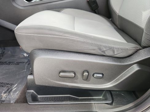 Used 2017 Ford Escape SE w/ Equipment Group 201A image 14