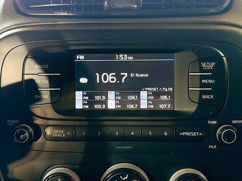 Used 2017 Kia Soul FWD image 14