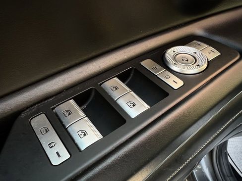 Used 2022 Genesis GV80 3.5T w/ Advanced Package 06 image 63