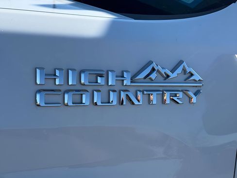 Used 2023 Chevrolet Silverado 2500 High Country w/ Z71 Off-Road Package AWD/4WD image 24