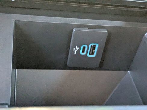 New 2025 Ford F250 Lariat w/ Lariat Ultimate Package image 23