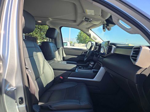 Certified 2024 Toyota Sequoia Limited AWD/4WD image 10