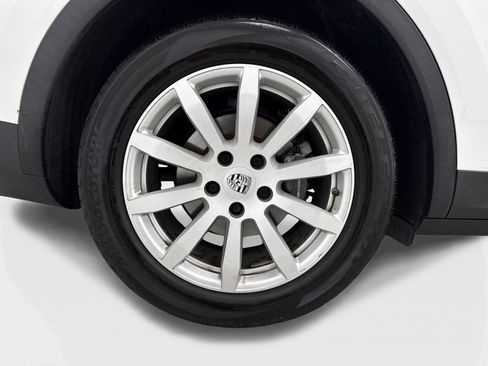 Used 2019 Porsche Cayenne AWD/4WD image 50