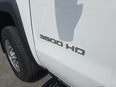 Used 2017 Chevrolet Silverado 3500 W/T w/ WT Convenience Package RWD image 11