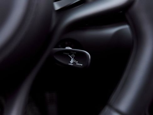 Used 2026 McLaren Artura RWD image 74
