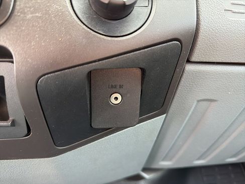 Used 2015 Ford F350 XL w/ Power Equipment Group image 42