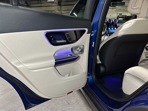 New 2026 Mercedes-Benz GLC 300 4MATIC image 18