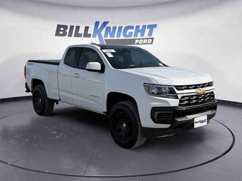 Used 2021 Chevrolet Colorado LT w/ Fleet Safety Package image 6