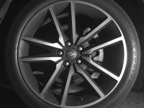 Used 2022 Dodge Challenger R/T w/ Plus Package RWD image 10