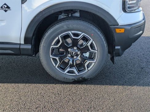 New 2025 Ford Bronco Sport Outer Banks image 20