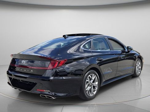Certified 2023 Hyundai Sonata SEL w/ Convenience Package FWD image 8