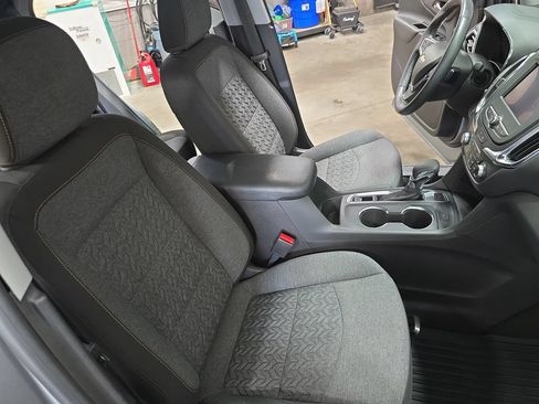 Used 2024 Chevrolet Equinox LT AWD/4WD image 10