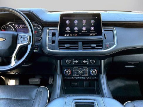 Used 2021 Chevrolet Tahoe Premier w/ Premium Package AWD/4WD image 12