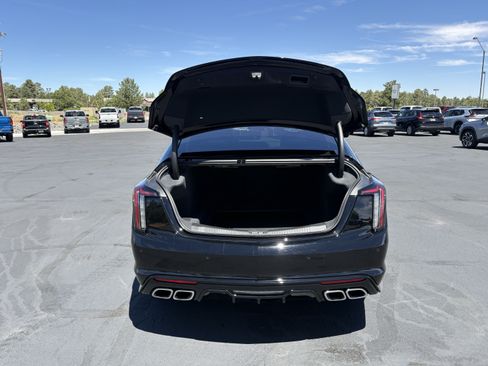Used 2026 Cadillac CT5 V AWD/4WD image 10