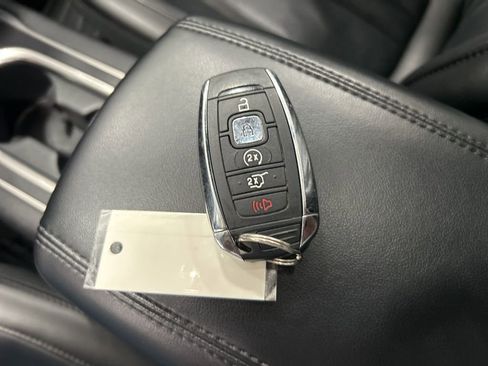Used 2019 Lincoln MKC Reserve w/ MKC Climate Package image 22